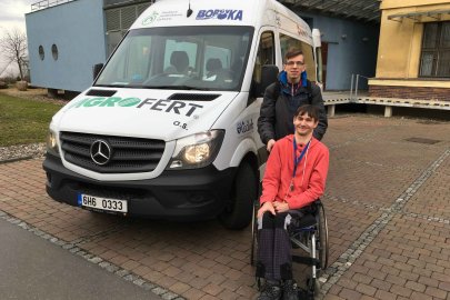 Podpořte dopravu mladých lidí s postižením do škol